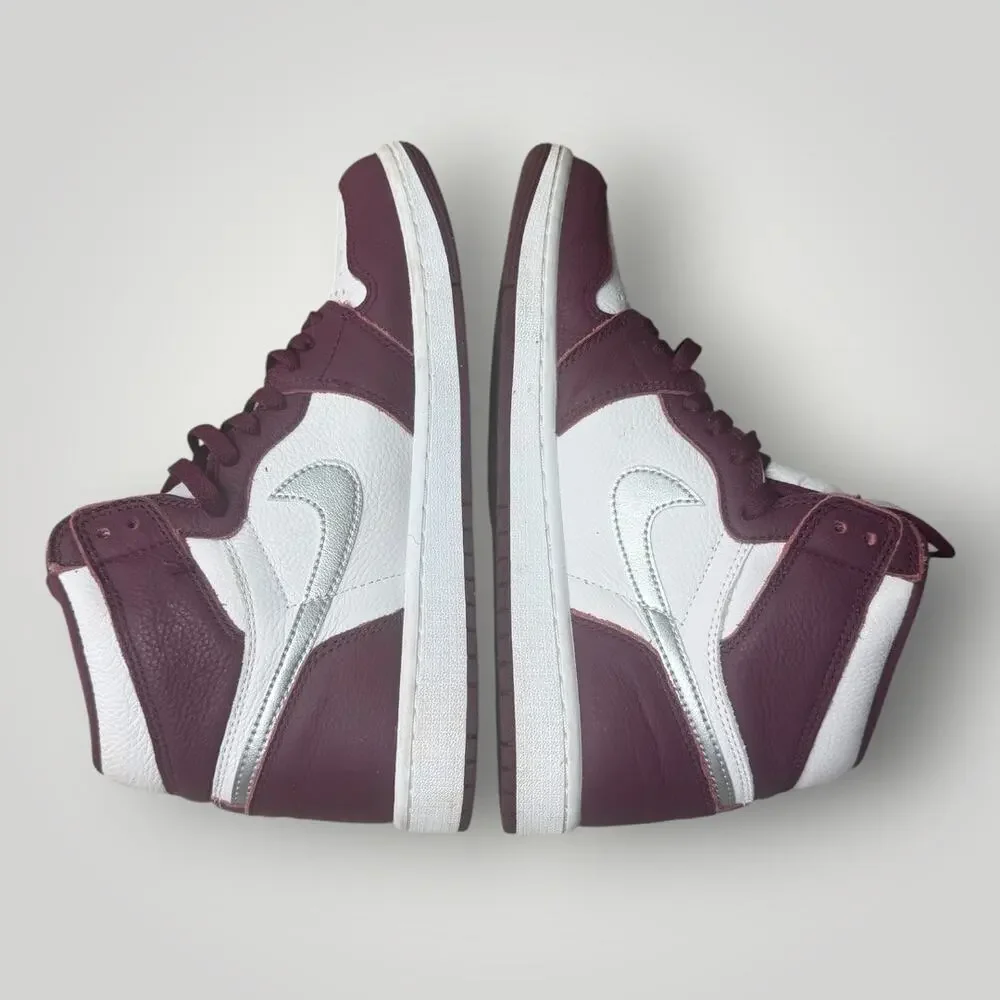 Nike Air Jordan 1 High OG Bordeaux Men's Sneakers 555088-611 Size 9